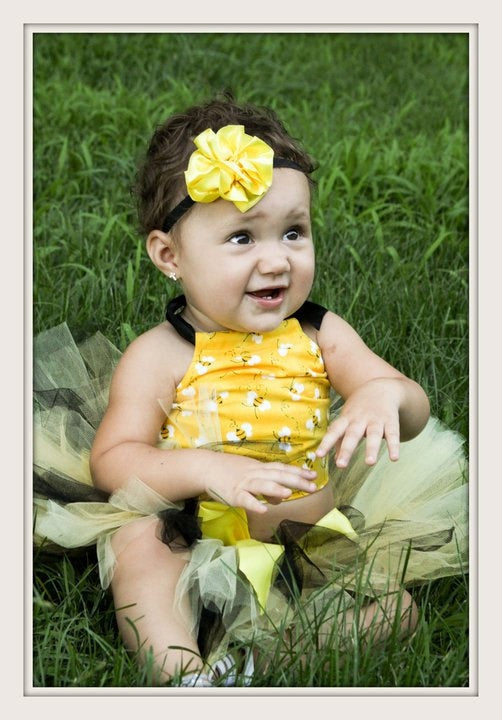 Bumble Bee Baby Tutu Outfit: First Birthday Cake Smash Costume Girl Bee Theme