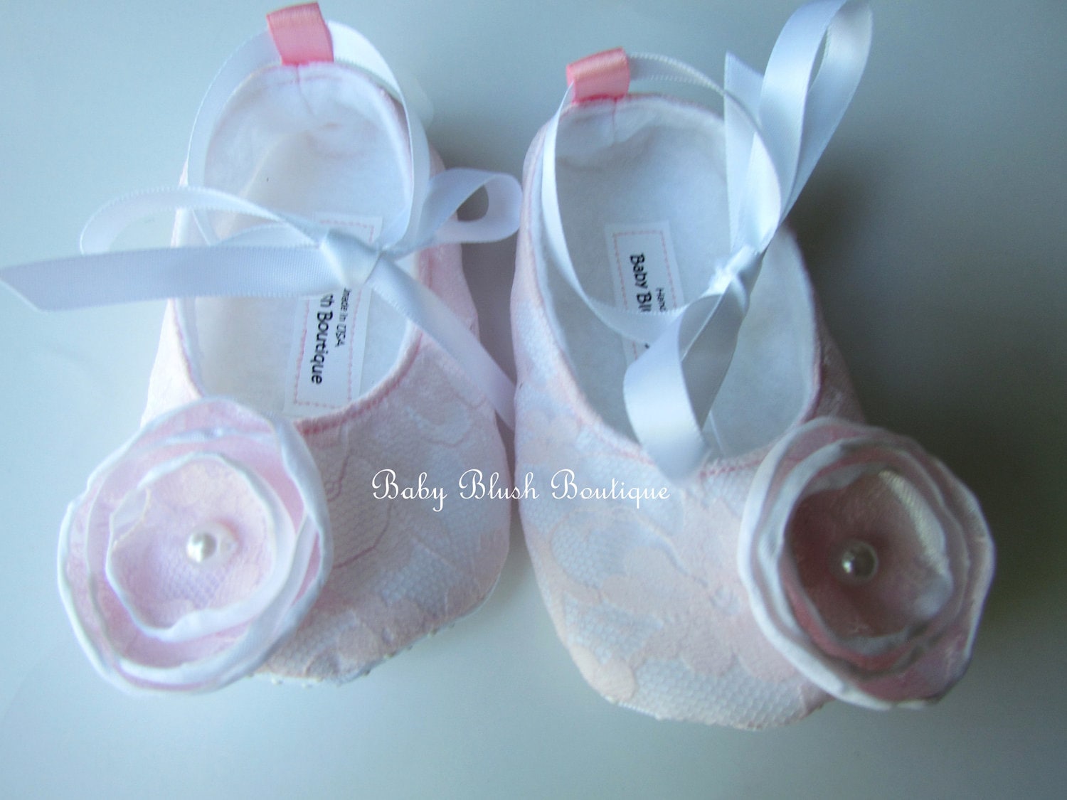 Pink Lace Baby Shoes White Vintage Infant Ballerina Slippers Baby Girl Dress Shoes Newborn Photo Outfit Baby Shower Gift Boutique Shoes