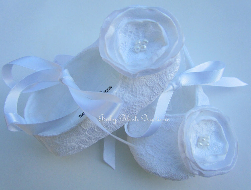 White Lace Baby Shoes Vintage Infant Ballerina Slippers Christening Baptism Baby Girl Dress Shoes Newborn Photo Outfit Gift