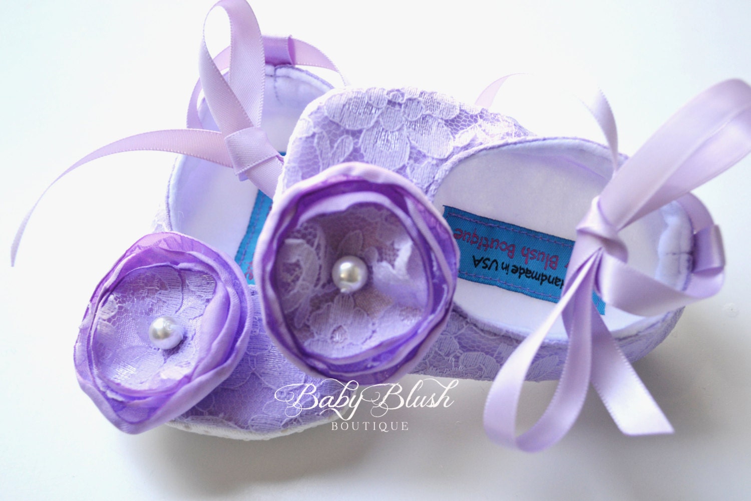 Lilac Lace Baby Shoes Vintage Infant Ballerina Slippers Purple Baby Girl Dress Shoes Newborn Photo Outfit Baby Shower Gift Boutique Shoes