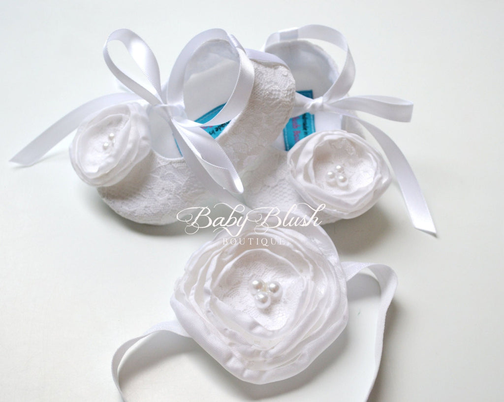 White Lace Baby Shoes Infant Ballerina Slippers Christening Baby Shoes Elegant Newborn Photo Outfit Baptism Baby Girl Shoes Gift