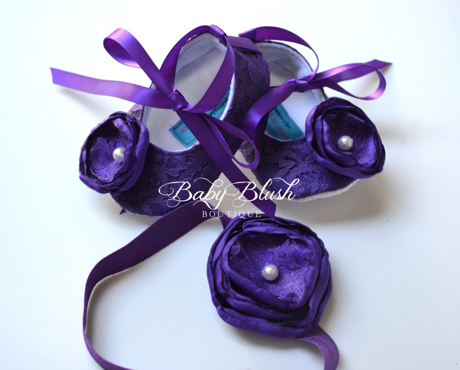 Purple Lace Baby Shoes Infant Ballerina Slippers Vintage Baby Girl Shoes Newborn Photo Outfit Baby Shower Gift Soft Lace Boutique Shoes