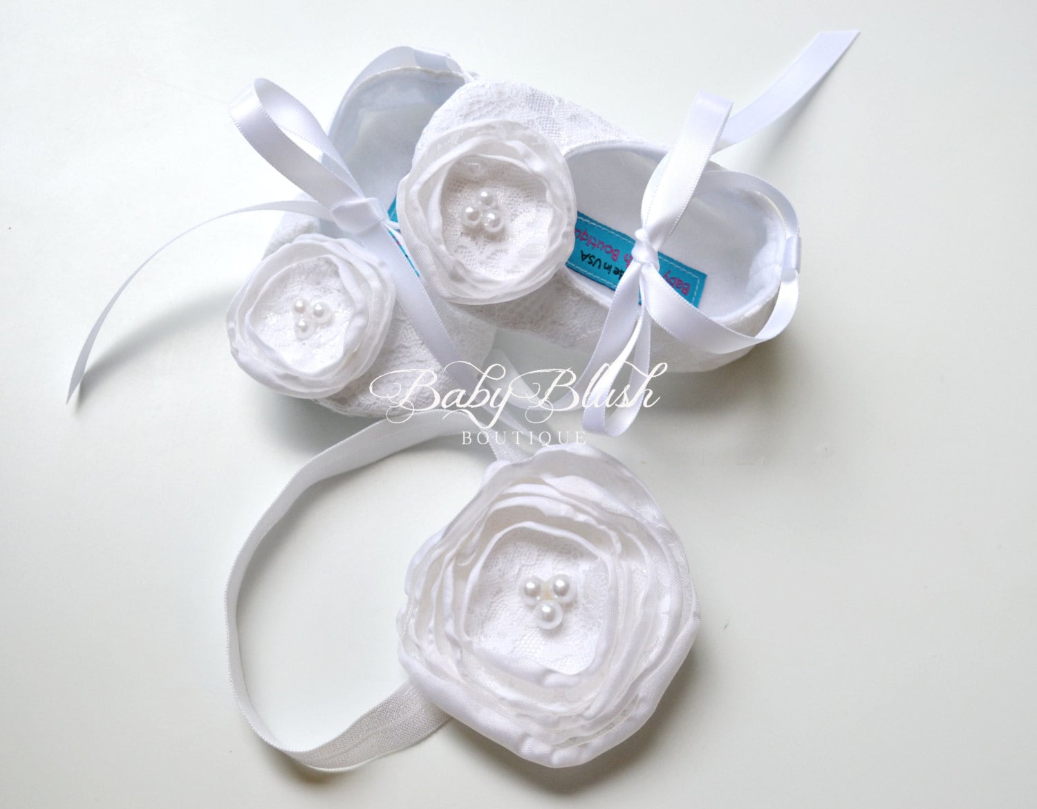 White Lace Baby Shoes Infant Ballerina Slippers Christening Baby Shoes Elegant Newborn Photo Outfit Baptism Baby Girl Shoes Gift