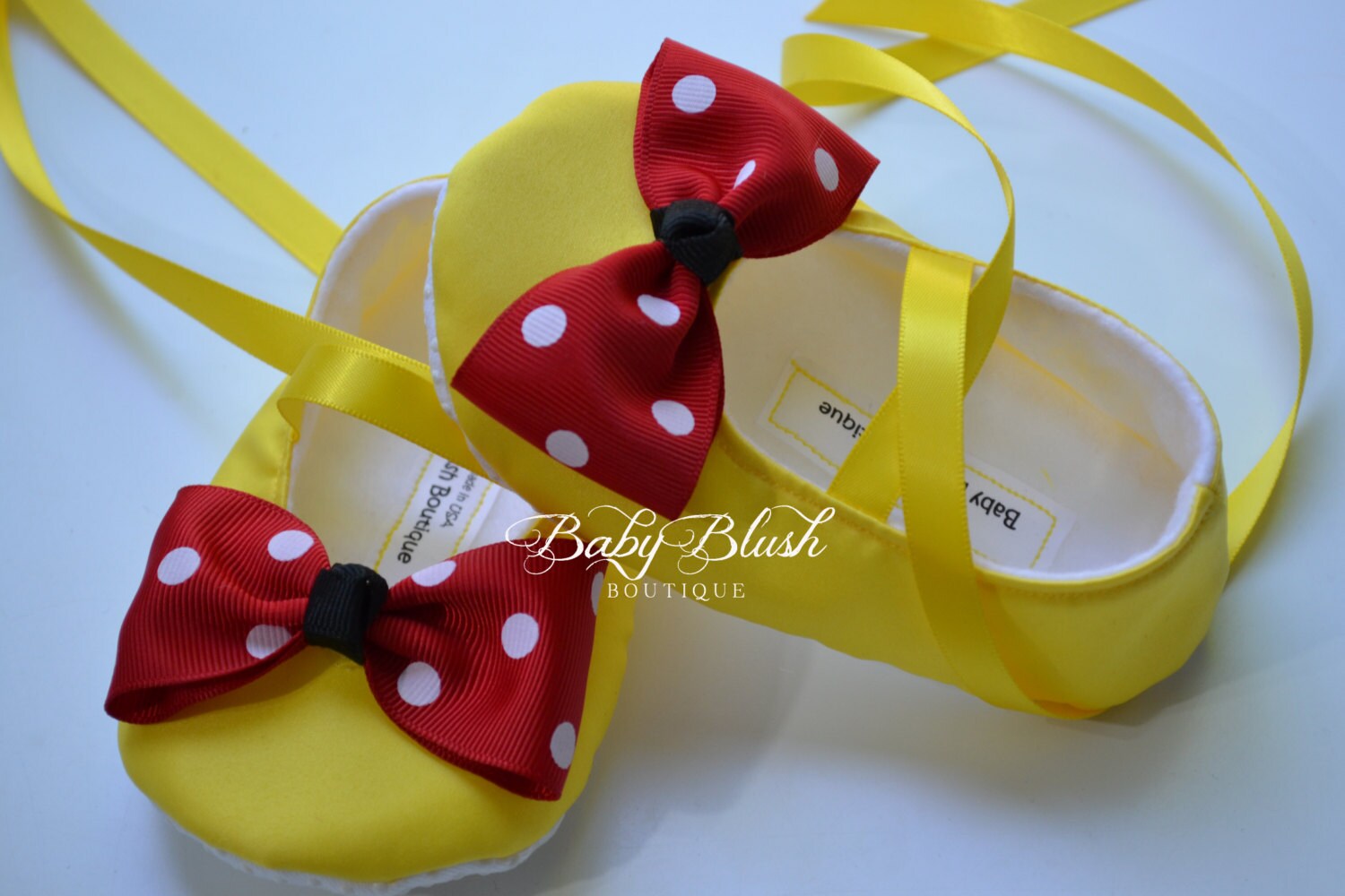 Minnie Inspired Yellow Baby Shoes Infant Girl Ballerina Slippers Polka Dot Bow Baby Outfit First Birthday Shoes Baby Shower Gift