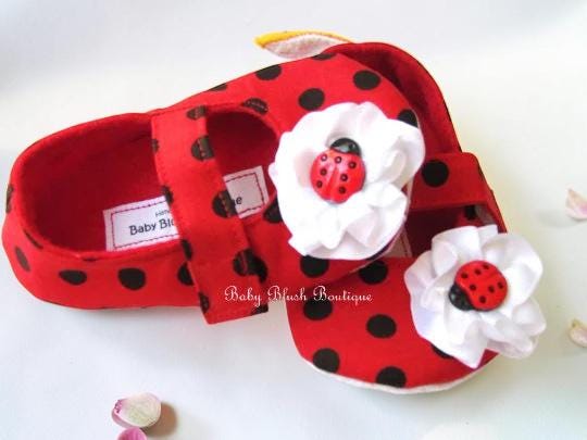 Ladybug Baby Shoes Red Black Polka Dot Infant Slippers Cute Bug Themed Newborn Girl Shoes Baby Shower Gift Toddler Soft Sole Shoes