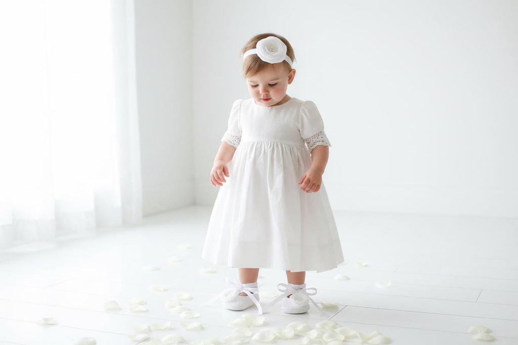 White Lace Baby Shoes Infant Ballerina Slippers Christening Baby Shoes Elegant Newborn Photo Outfit Baptism Baby Girl Shoes Gift